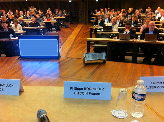 Bitcoin_aux_Rencontres_de_la_Competitivite_Numerique.jpg, déc. 2014 Bitcoin_aux_Rencontres_de_la_Competitivite_Numerique.jpg