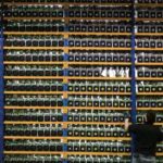 Bitcoin : cent milliards de milliards de hashs par seconde