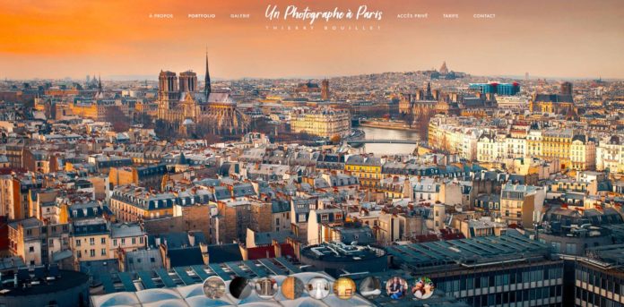 un photographe à Paris